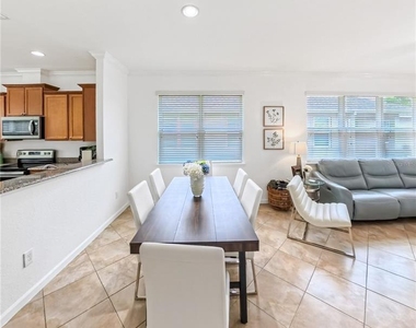 9117 Sw 70th Loop - Photo Thumbnail 11