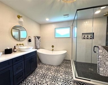 419 N Apopka Avenue - Photo Thumbnail 26