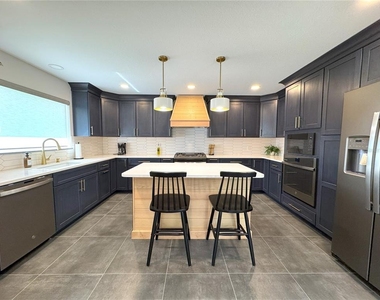 419 N Apopka Avenue - Photo Thumbnail 40