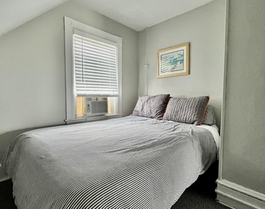 204 4th Avenue - Photo Thumbnail 16