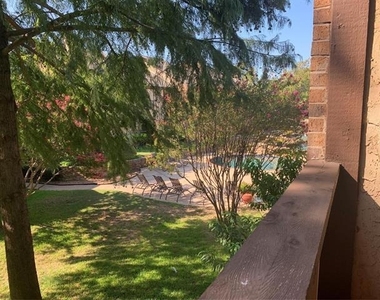 1304 Harwell Drive - Photo Thumbnail 21