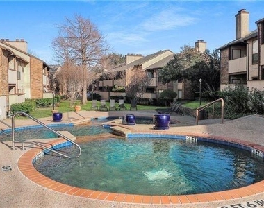1304 Harwell Drive - Photo Thumbnail 22