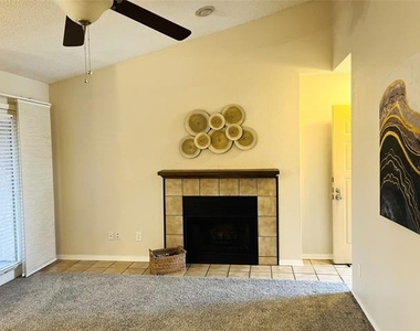 1304 Harwell Drive - Photo Thumbnail 4