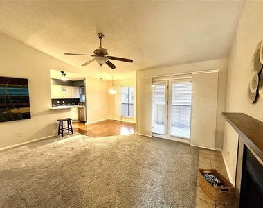 1304 Harwell Drive - Photo Thumbnail 11