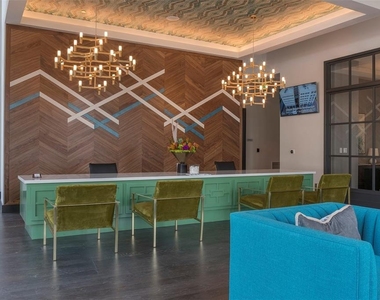 733 Main Lane - Photo Thumbnail 2
