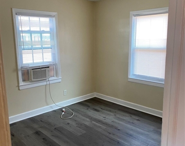 3100 Zircon Street - Photo Thumbnail 2