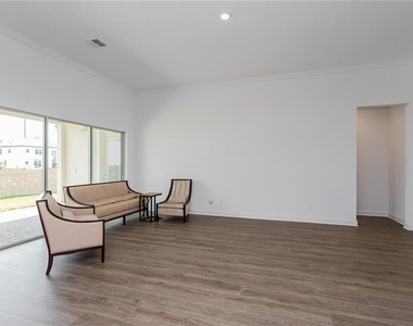 10176 Brocksport Circle - Photo Thumbnail 11