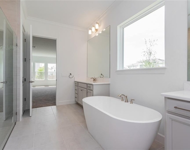 10176 Brocksport Circle - Photo Thumbnail 27