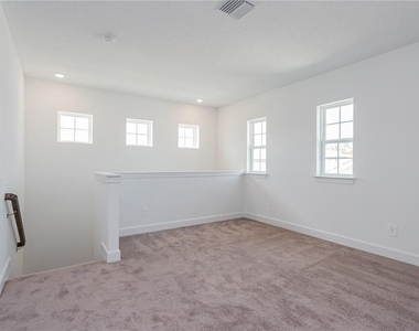10176 Brocksport Circle - Photo Thumbnail 45