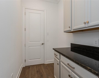 10176 Brocksport Circle - Photo Thumbnail 47