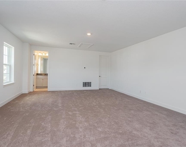 10176 Brocksport Circle - Photo Thumbnail 44