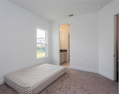 10176 Brocksport Circle - Photo Thumbnail 42