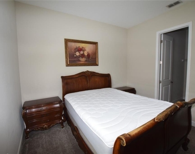 132 Amanthus Court - Photo Thumbnail 29