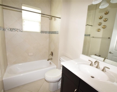 132 Amanthus Court - Photo Thumbnail 30
