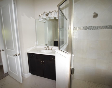 132 Amanthus Court - Photo Thumbnail 41