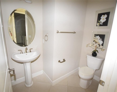 132 Amanthus Court - Photo Thumbnail 25