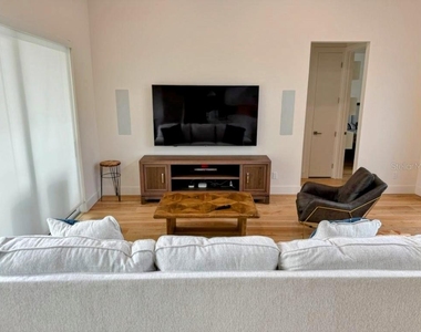 2408 Nassau Street - Photo Thumbnail 51