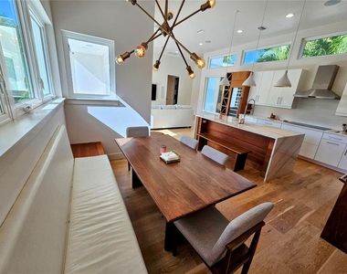 2408 Nassau Street - Photo Thumbnail 42