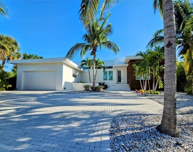 2408 Nassau Street - Photo Thumbnail 20