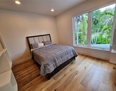 2408 Nassau Street - Photo Thumbnail 30