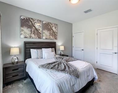 580 Pebble Beach Drive - Photo Thumbnail 27