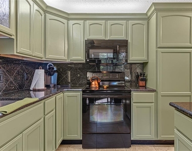 62 Cedar Dunes Drive - Photo Thumbnail 11