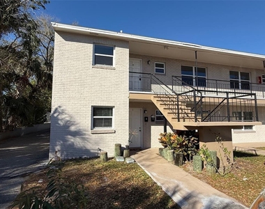 805 Louisville Street - Photo Thumbnail 1