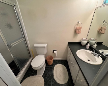 239 Hammock Terrace - Photo Thumbnail 9
