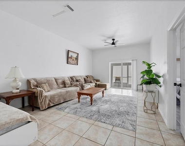 12113 Capilla Lane - Photo Thumbnail 44