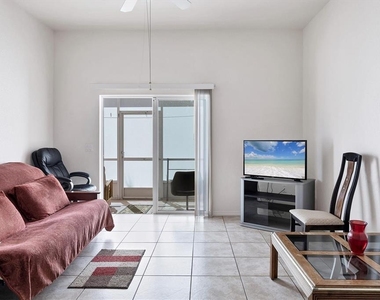 12113 Capilla Lane - Photo Thumbnail 11