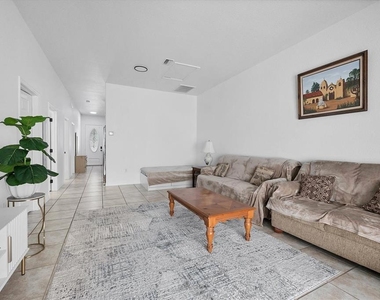 12113 Capilla Lane - Photo Thumbnail 47