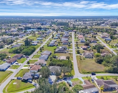 12113 Capilla Lane - Photo Thumbnail 2