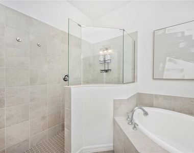 17662 Santorini Court - Photo Thumbnail 26