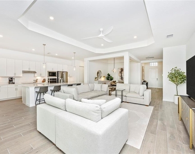 17662 Santorini Court - Photo Thumbnail 20