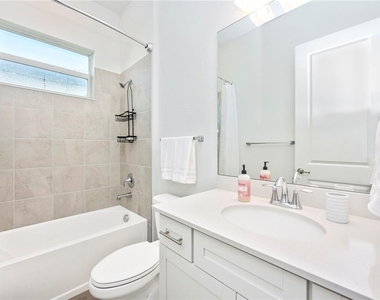 17662 Santorini Court - Photo Thumbnail 35