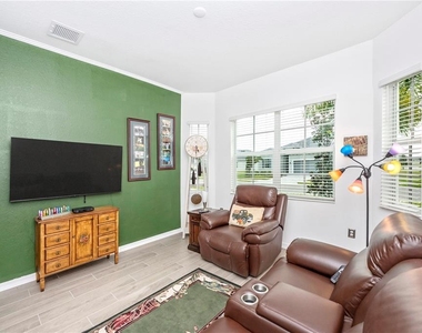12845 Tulum Loop - Photo Thumbnail 31