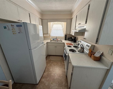 510 Granada Avenue - Photo Thumbnail 5