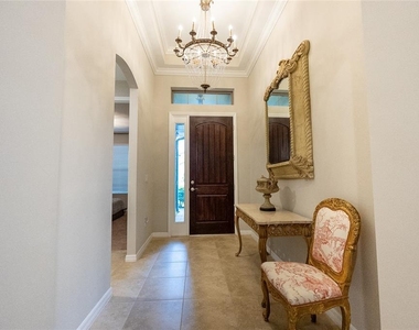 139 Maraviya Boulevard - Photo Thumbnail 2
