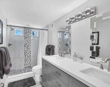 401 Lafitte Street - Photo Thumbnail 24