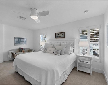 355 Barbarosa Street - Photo Thumbnail 19