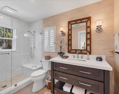 355 Barbarosa Street - Photo Thumbnail 29