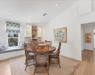 355 Barbarosa Street - Photo Thumbnail 16