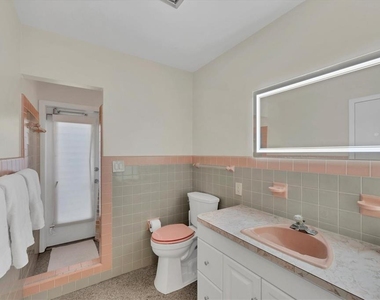 550 Gaspar Drive - Photo Thumbnail 28