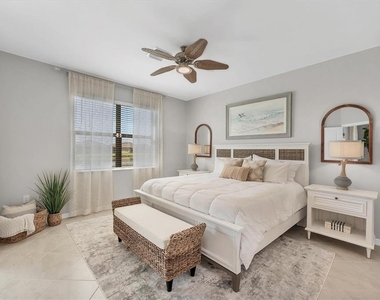 2049 Bonito Way - Photo Thumbnail 25