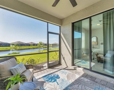 2049 Bonito Way - Photo Thumbnail 36