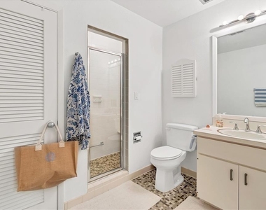 161 Damficare Street - Photo Thumbnail 32