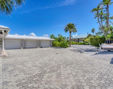 161 Damficare Street - Photo Thumbnail 36
