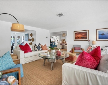 161 Damficare Street - Photo Thumbnail 8