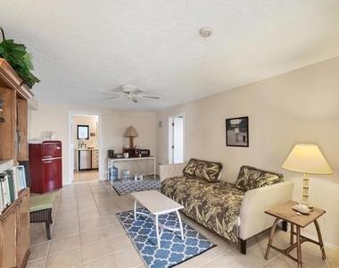 140 Damfino Street - Photo Thumbnail 27