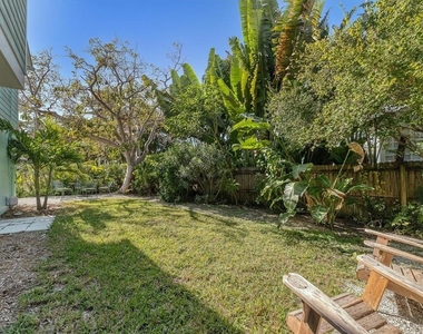 261 Lee Avenue - Photo Thumbnail 40